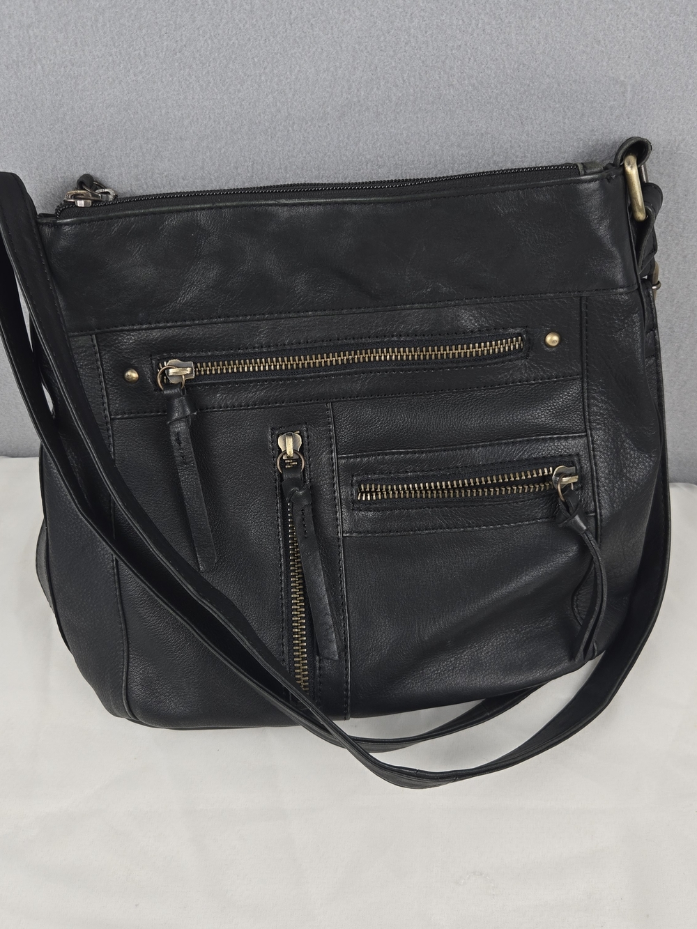 Great American Leatherworks Black Multi-Pocket Crossbody Bag